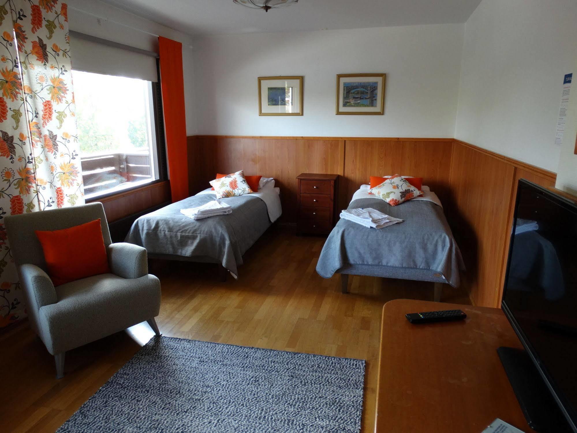 Botnia Hotel&Restaurant Kruunupyy Kültér fotó
